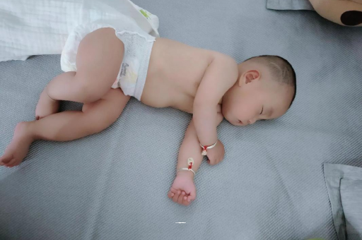 周口没满月的宝宝